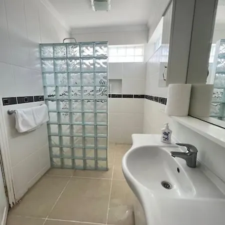Vila Dilayla *